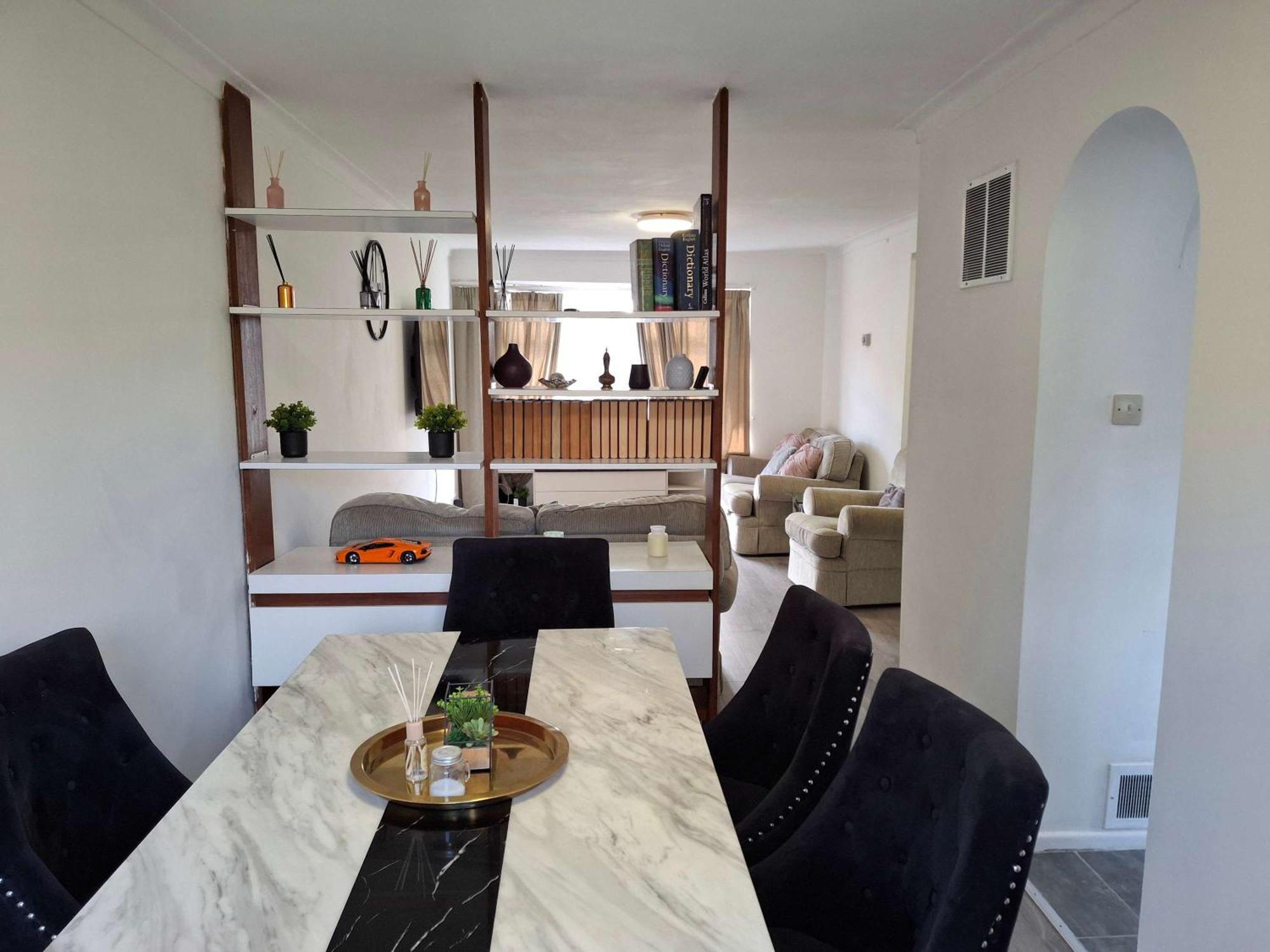 Nicely Decorated 3 Bedroom House Near Heathrow, London Staines-upon-Thames Extérieur photo
