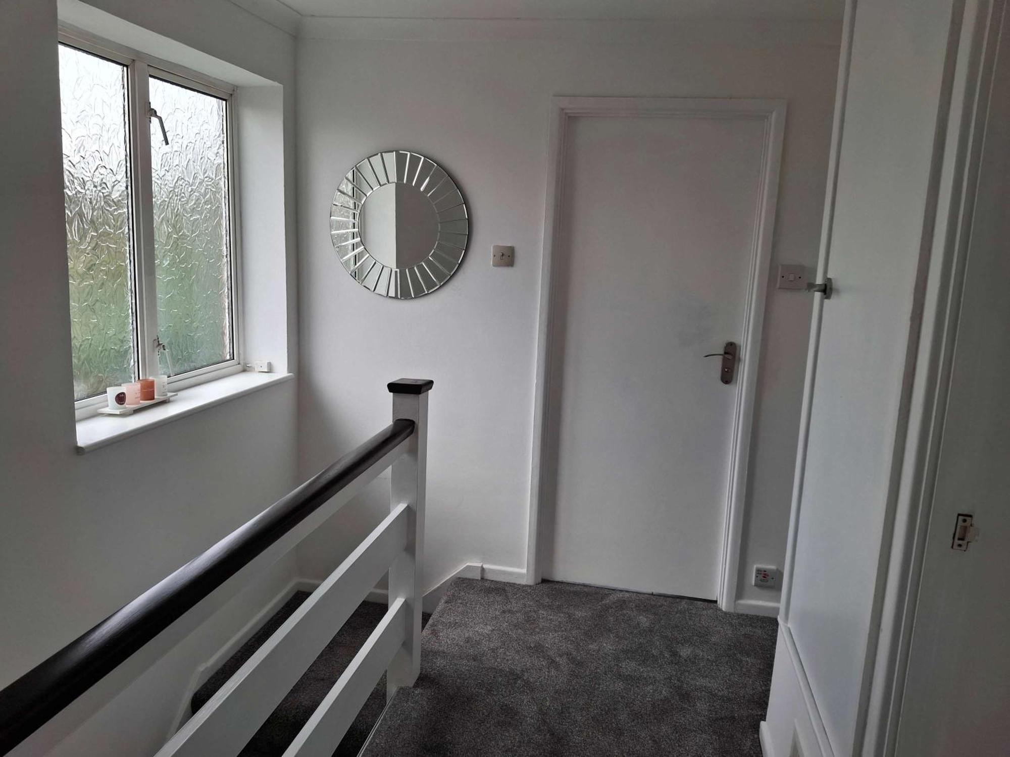 Nicely Decorated 3 Bedroom House Near Heathrow, London Staines-upon-Thames Extérieur photo